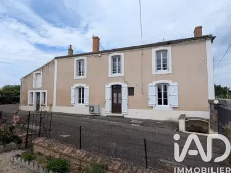 maison de campagne à airvault (79600)