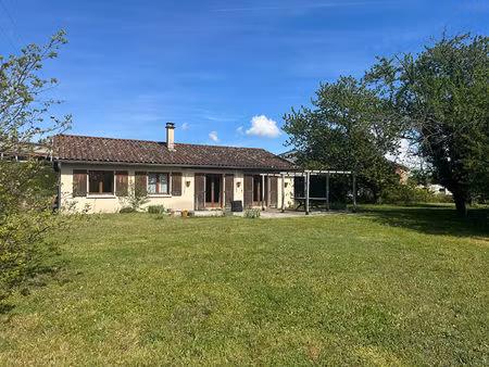 exclusivite. za les 2 vallées - villa de p.pied + atelier sur 1500 m² terrain