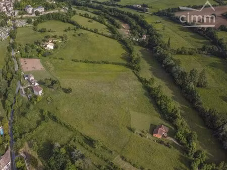 terrain constructible 1336 m2