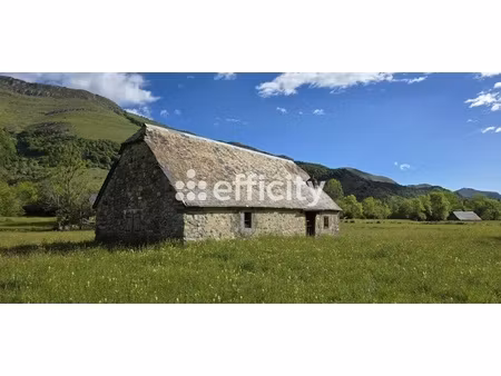 maison 1 pièce - 90 m²