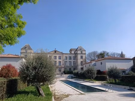 chateau la redorte - appartement avec 2 chambres