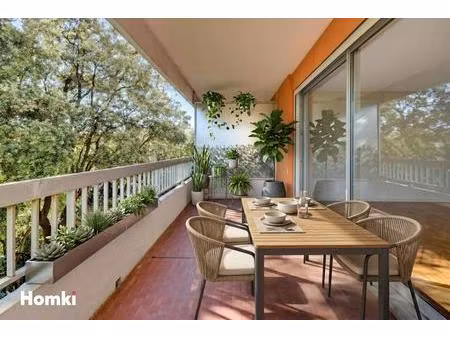 appartement t4 de 99 m2 à marseille 13009  boulevard de sainte-marguerite