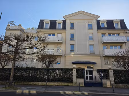 pavillons-sous-bois – 3 pièces 68 58 m² – terrasse exceptionnelle 85 27 m² – triple exposi