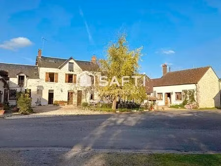 a 25 min de bourges  10 min de st florent sur cher et 15 min d'issoudun propriete de 566m²