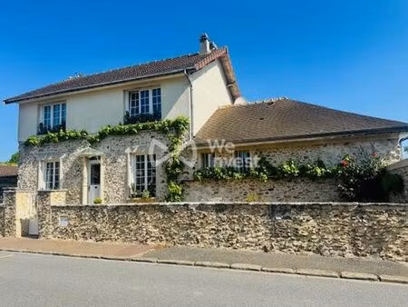 maison de 5 pièces de luxe en vente à orphin  france