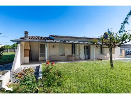 vente maison 5 pièces 114 m² à pauillac (33250)  197 580 €