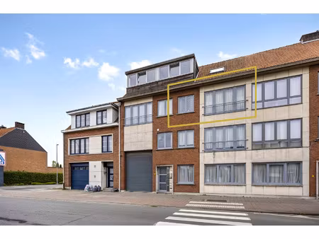 appartement te koop in hemiksem met 2 slaapkamers