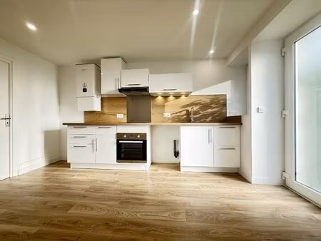 location appartement 3 pièces 51m² montbeliard 25200