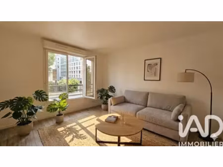 studio à paris (75020)
