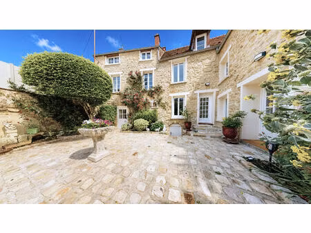 vente maison 9 pièces  250.00m²  mézy