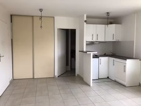 location appartement 1 pièce 24m² palaiseau 91120