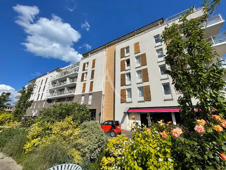 location appartement 2 pièces 47m²