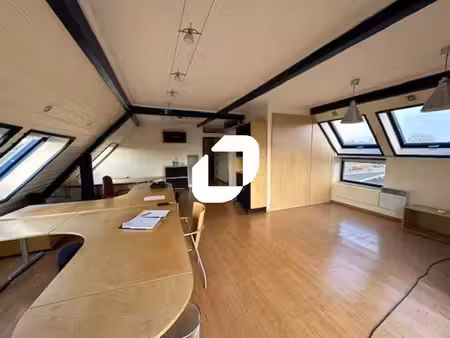 vente bureaux 137m²
