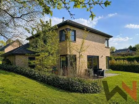villa 4 chambres / quartier 4 sapins / peb b