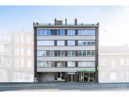appartement avec terrasse bien orientée et parking