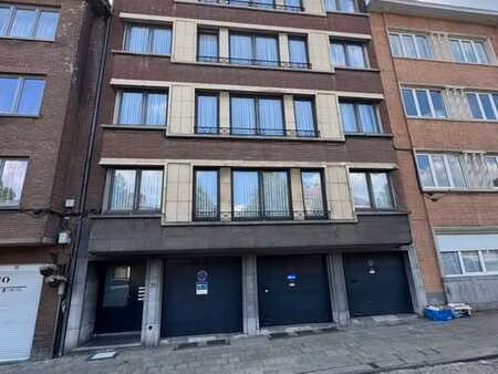 bel appartement 2 chambres à anderlecht