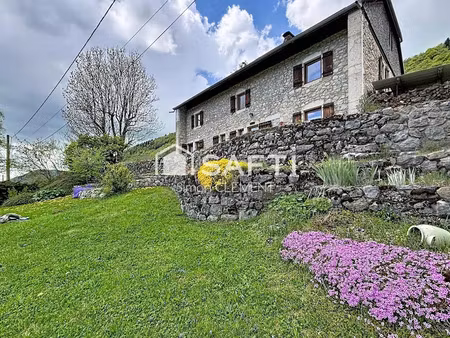 vente maison 6 pièces 188 m² à lajoux (01410)  550 000 €