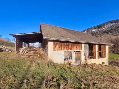 grange et terrain de 10000 m² à vendre à presle (73)