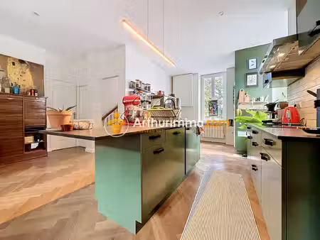 maison familiale rénovée avec 4 chambres et grande pièce de vie - maubec