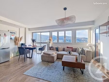 appartement 3 pièces 64 m²