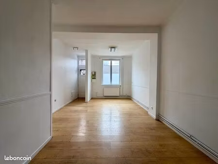maison 4 pièces 82 m²