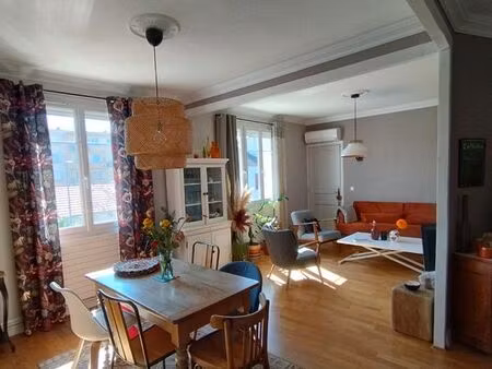 vends appartement dans maison