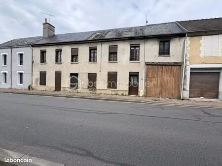 maison 9 pièces 205 m²