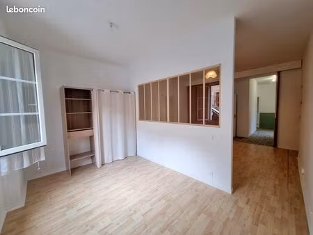 vesoul centre-ville t1 bis de 54 m²