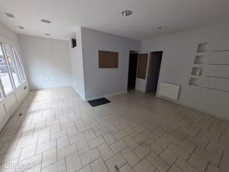 local commercial