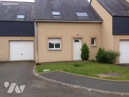 maison avec jardin clos et garage – 3 chambres – saint-georges-des-groseillers