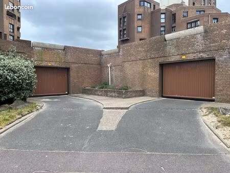 parking / garage résidence sécurisée