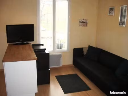 appartement f2 28m² meublé parking cave
