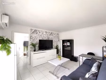 location appartement meublé 2 pièces 37 m2 cagnes-sur mer