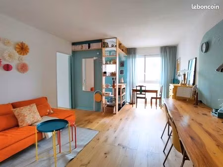 appartement f2 meublé   quartier gare   avec balcon   vue sur canal