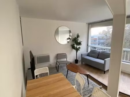 chambre 1 pièce 10 m²