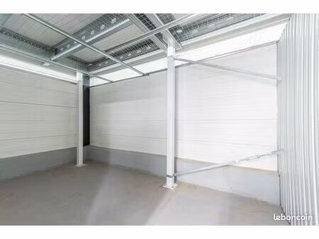 garage/box 18 m² chelles
