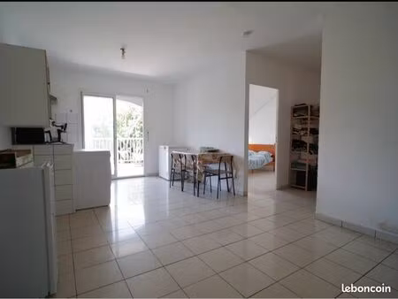 appartement f2 centre ville tampon