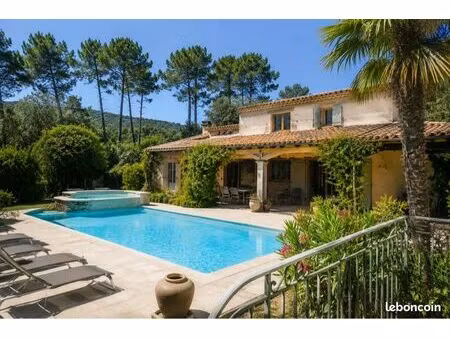 villa piscine