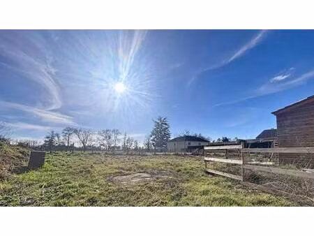 terrain constructible viabilisé à vendre