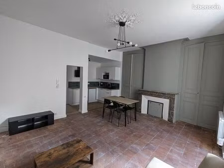 appartement meublé t3 avec terrasse