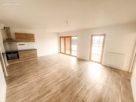 appartement 4 pièces 81 m²