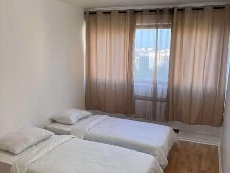 chambre 1 pièce 94 m²
