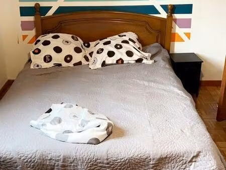 chambre 1 pièce 12 m²