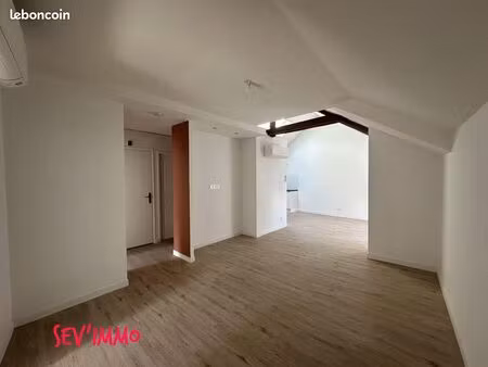 appartement 3 pièces 64 m²