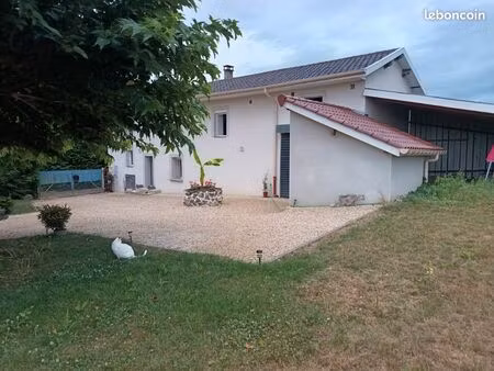 loue maison 100 m2