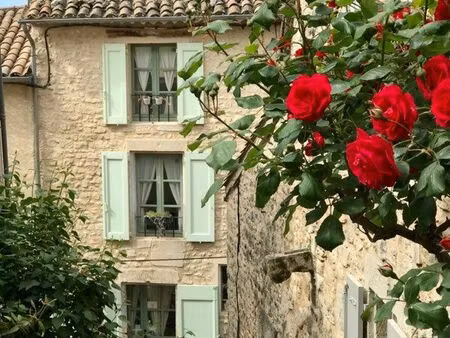 charmante maison de village à mane 71m2