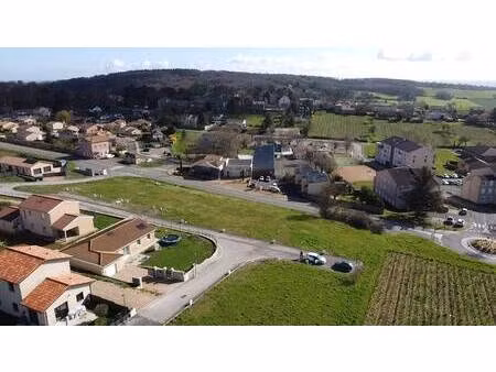 terrain constructible viabilisé à vendre