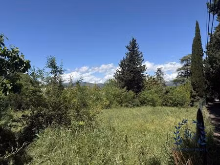 terrain constructible à vendre