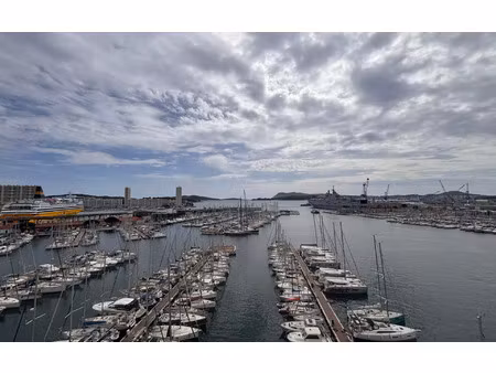location appartement  m² t-1 à toulon  560 €