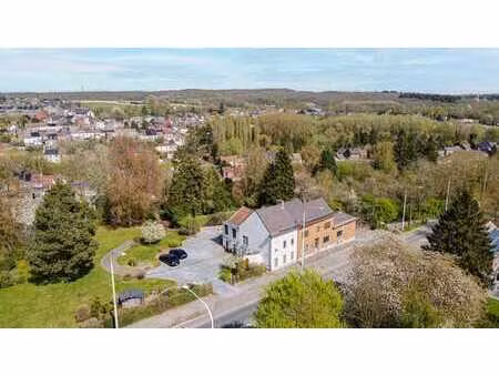 superbe propriété comprenant 2 habitations sur 26 ares